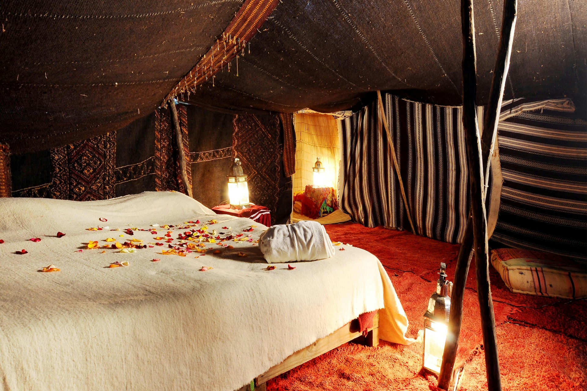 Travelers learning traditional Moroccan craftsmanship